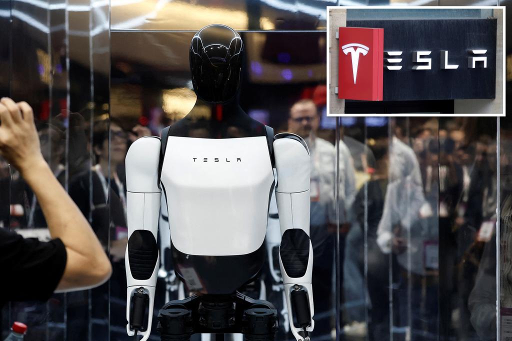 Elon Musk Tesla sues the former engineer of optimus robots for allegedly stealing trade secrets